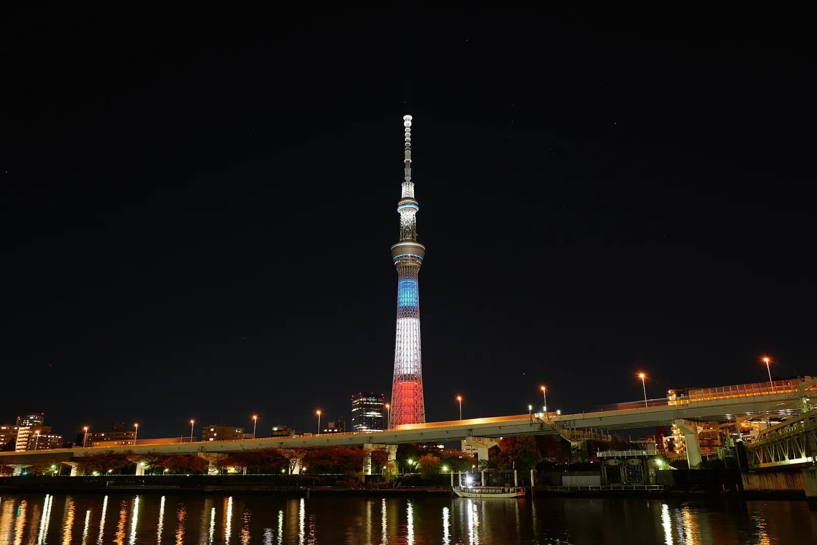 The Sumida River at night